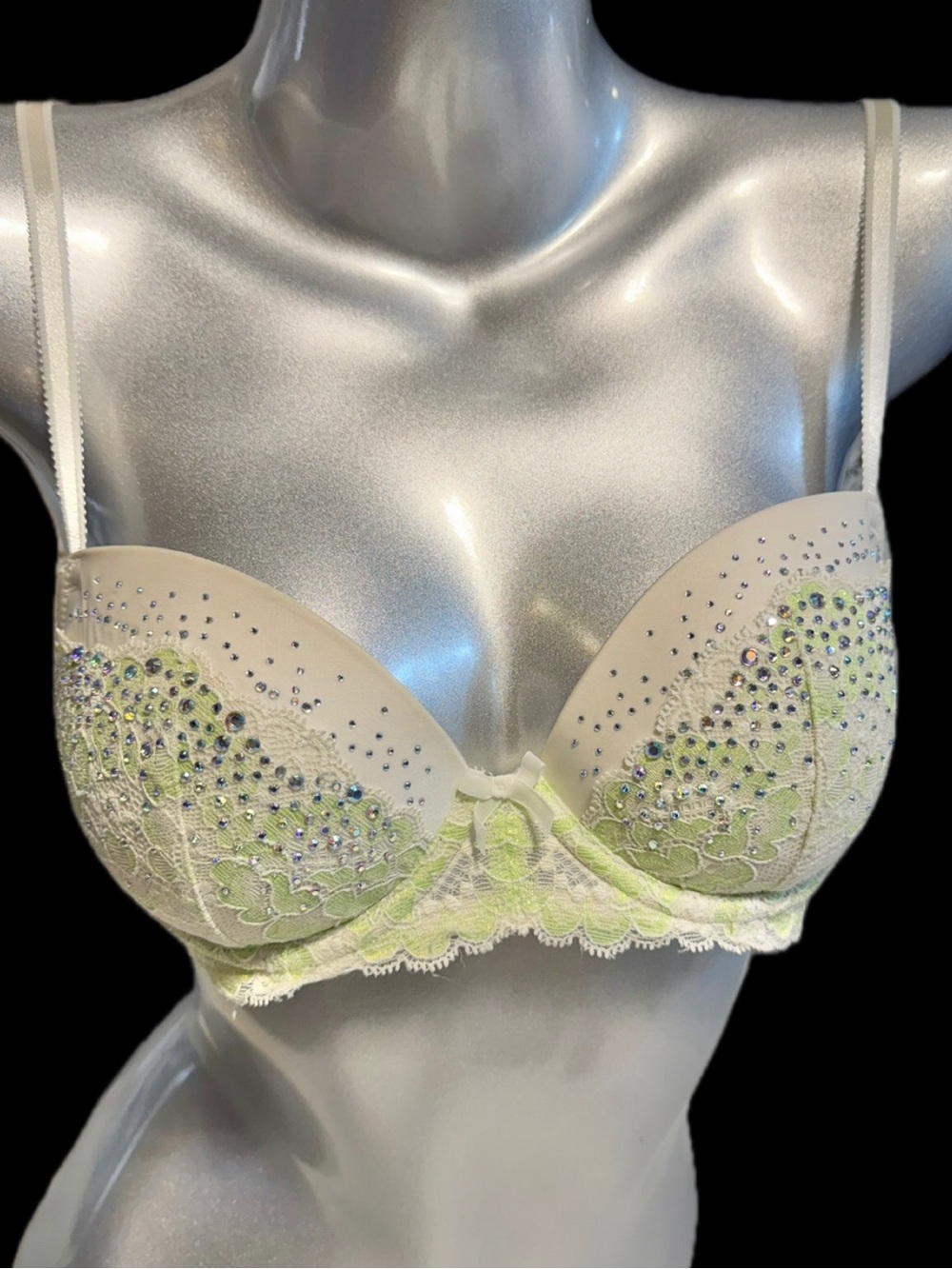 Victoria’s Secret Dream Angels lined Demi bra 34B lime green lace sequin sparkle